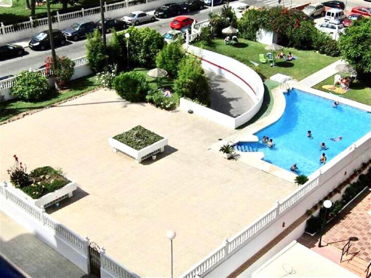 Luxury Beachfront Apartment In Benalmadena Costa Exterior foto